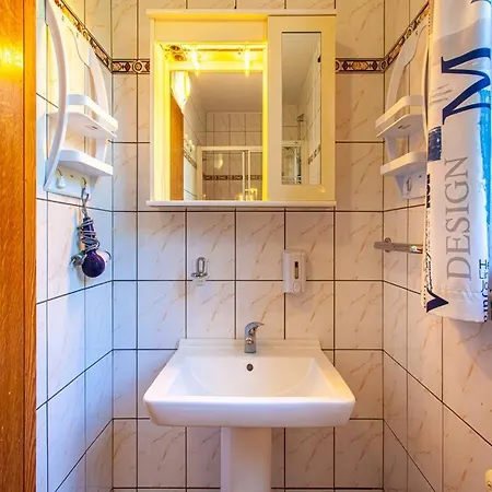Apartment Aleks Cres