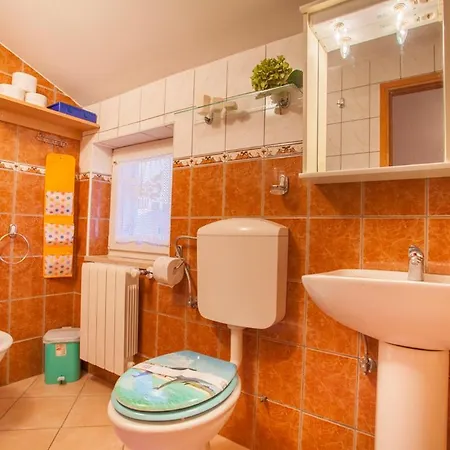 Aleks Apartment
